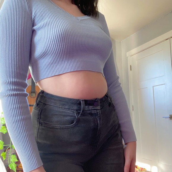 Brandy Melville light blue, cropped sweater - Picture 1 of 3